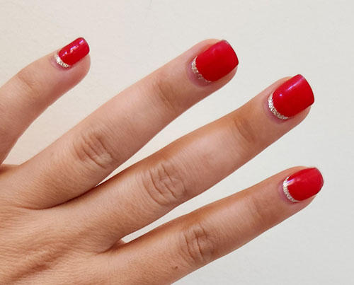 Semicured gel nails lasted four weeks